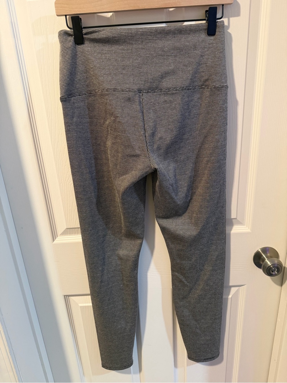 Women's High-Rise Gray Leggings
